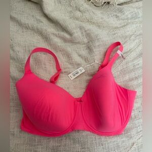 NWT!! Hot Pink AE Smoothiez Bra 💕
